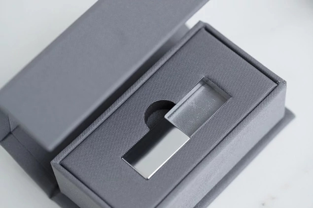 Slate Tyndell Luxe Fabric Flash Drive USB Box with magnetic closure. 
