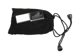 Fabric USB Bag by Tyndell Details